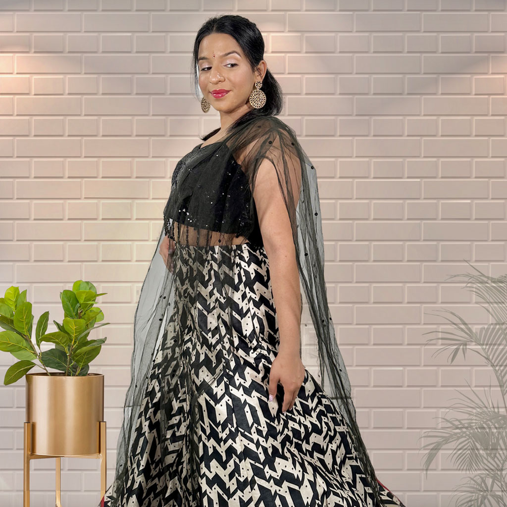 Reasons Why Lehenga Sarees are the Perfect Choice for Traditional Occasions